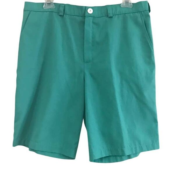 Vintage Light Green Shorts Size Medium - Picture 1 of 5